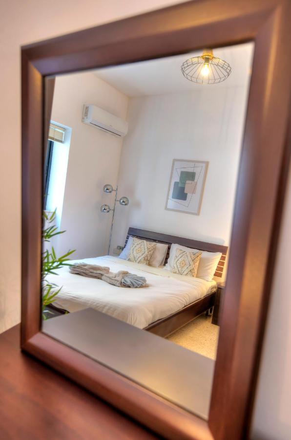 Enormous 3Bedrooms Seafront With Balcony Pdeh1-1 Sliema Exterior foto